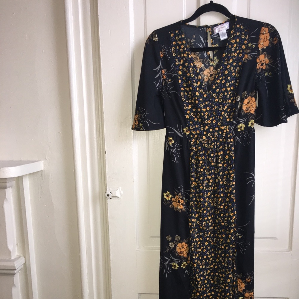 Cute Boho Maxi Dress!!! XS